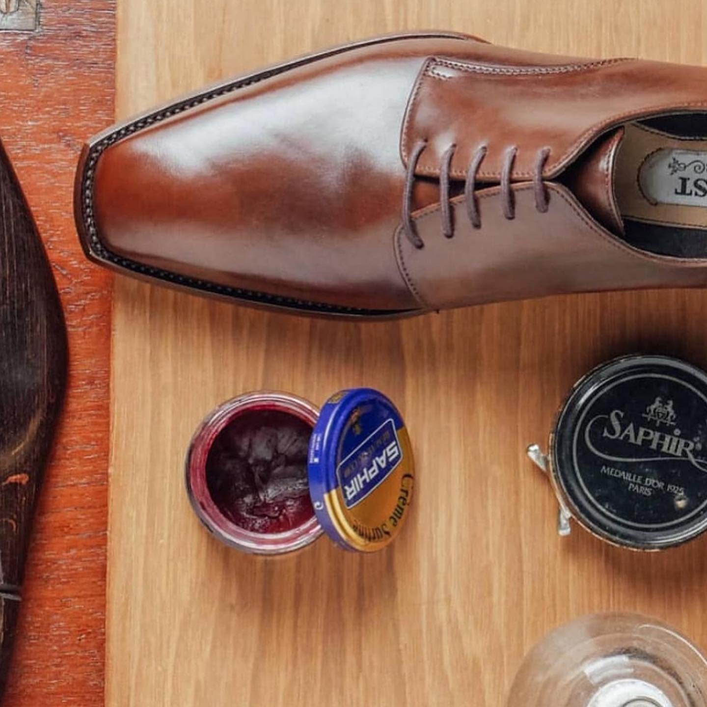 Creme Surfine Pommadier Shoe Polish - Beeswax Cream for Leather Products